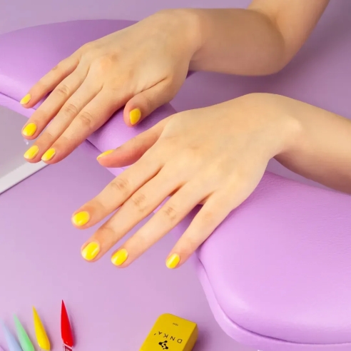 DNKa’ Anatomical Armrest for Manicure Purple