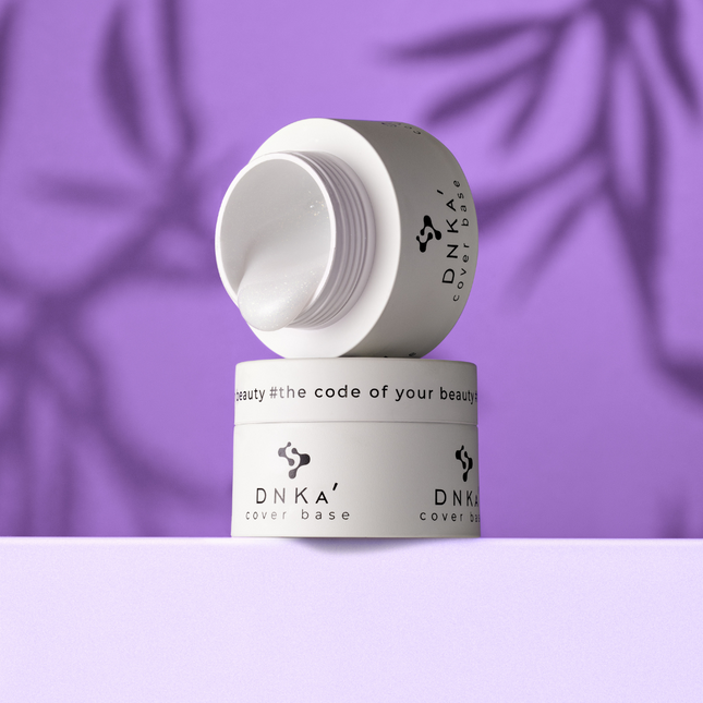 DNKA Builder Gel 0009 Ice Kiss