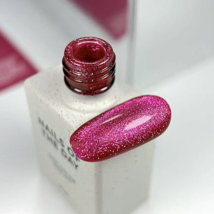 NAILSOFTHEDAY Colour Of The Month June Cherry Kiss, 10ml