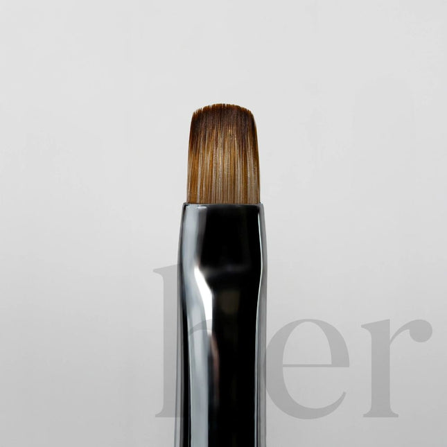 Her Architect Line Master Oval Brush No.6