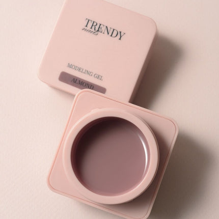 Trendy Nails Modeling Gel Almond, 15ml