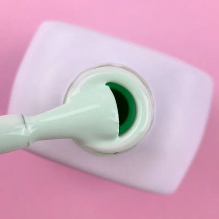 Lunamoon Gel Polish No235, 8ml