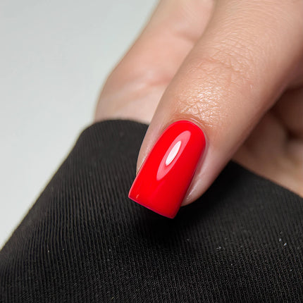 DARK gel polish 04