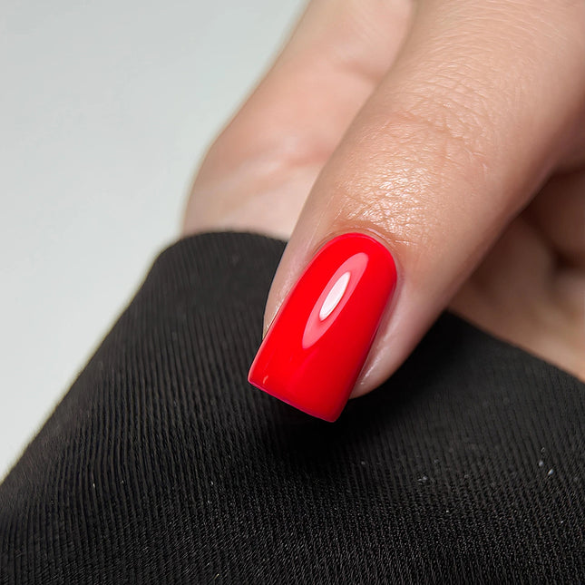 DARK gel polish 04