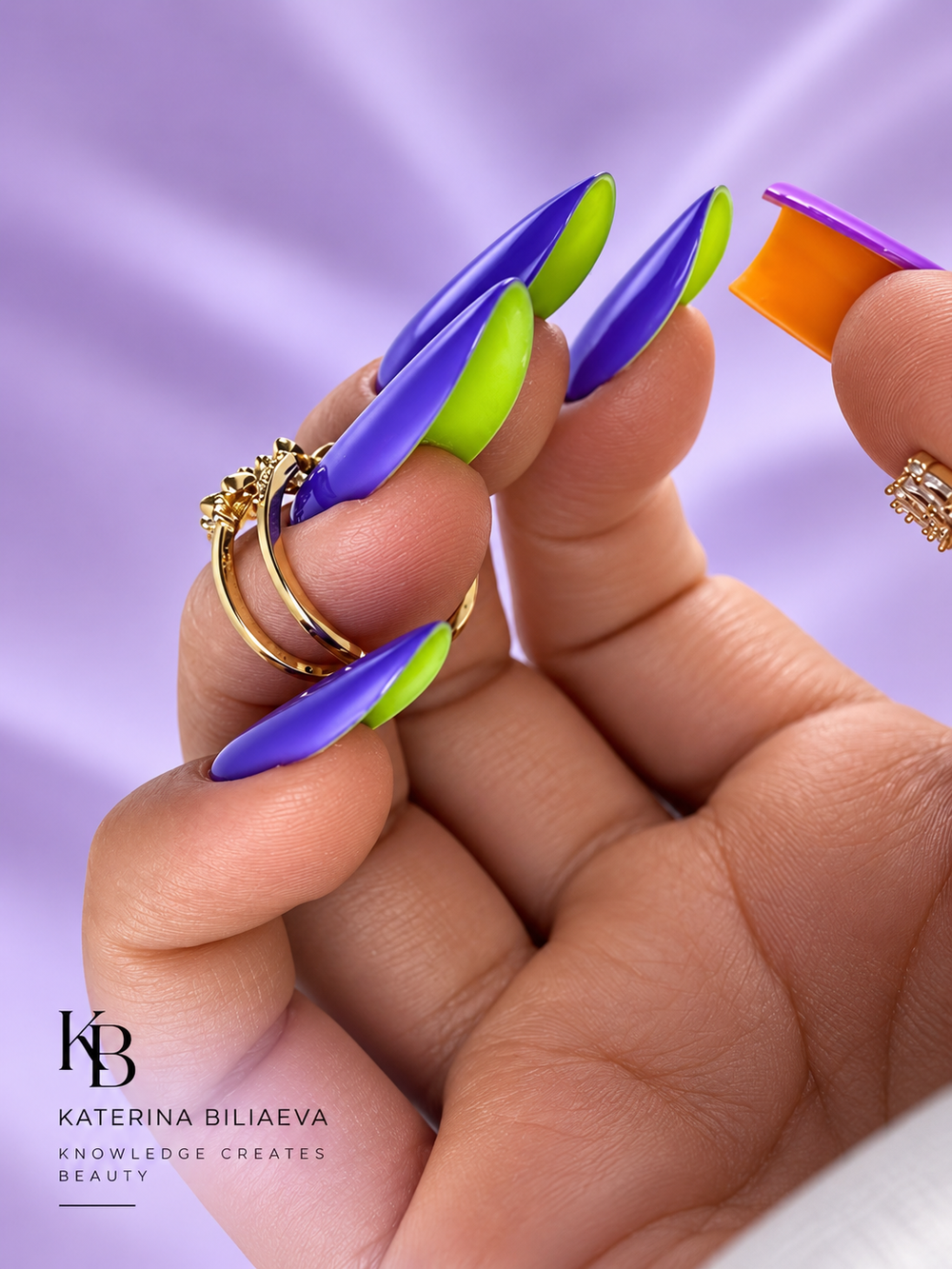 Two-Sided Colour Sculpting by Katerina Biliaeva