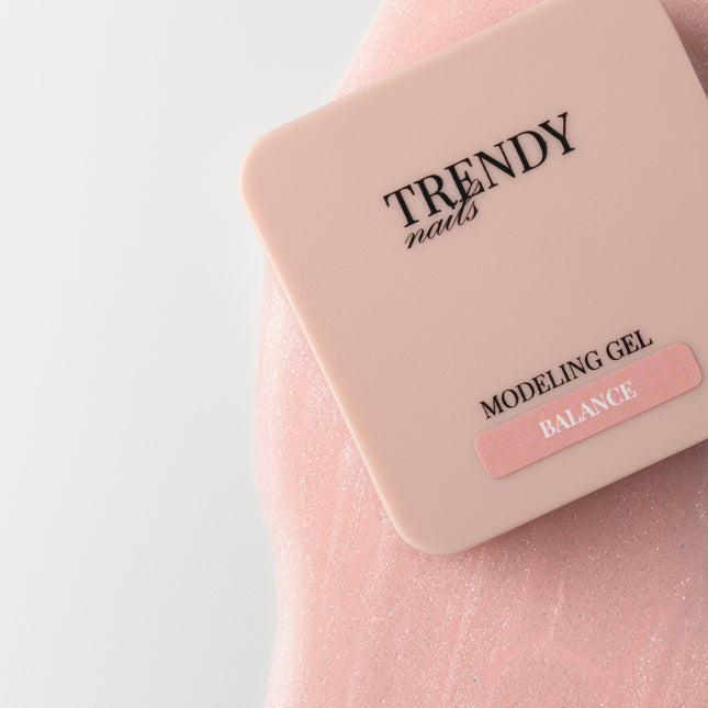 Trendy Nails Modeling Gel Balance