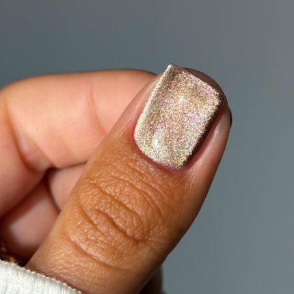 DARK Gel Polish Cat Eye 32, 6ml